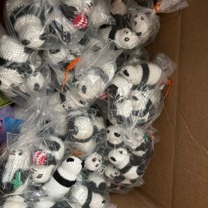 120 organic knitted Dental Panda Bear Cat Knit Small 2.5 Inch Animal Toy Lot